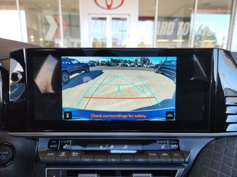 Certified 2025 Toyota Camry XLE image 27