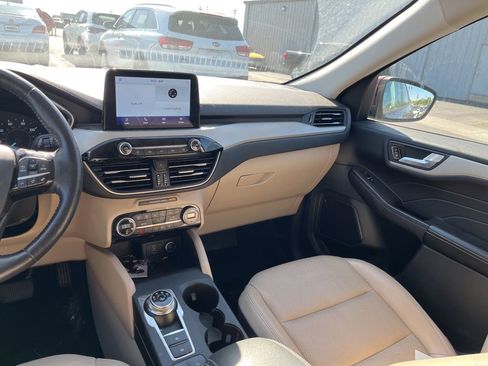 Used 2021 Ford Escape SEL AWD/4WD image 27