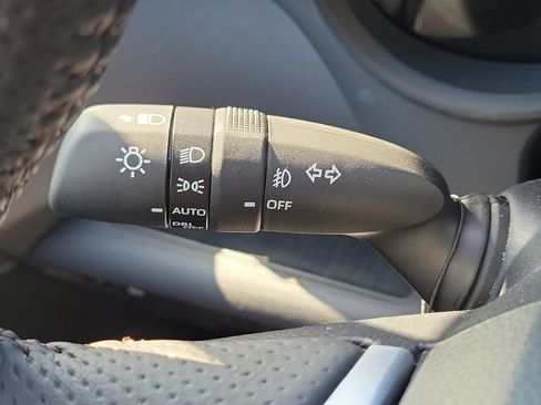 New 2026 Toyota Sienna Limited FWD image 11