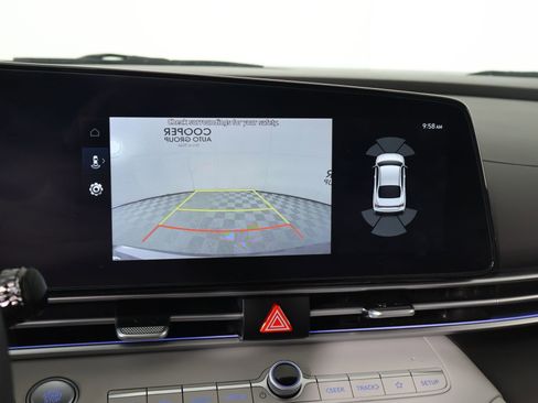 Certified 2024 Hyundai Elantra Limited image 6