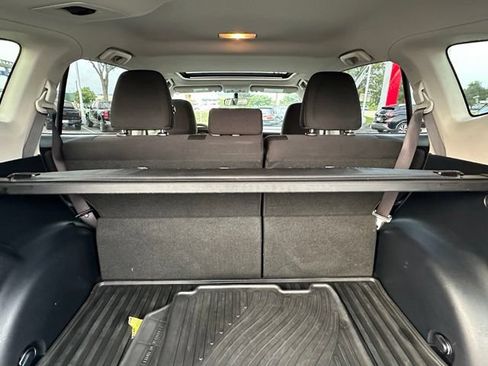 Used 2013 Toyota RAV4 XLE AWD/4WD image 17
