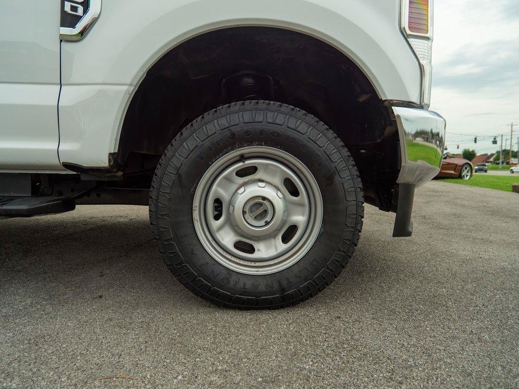 Used 2021 Ford F250 XL w/ Power Equipment Group AWD/4WD image 11
