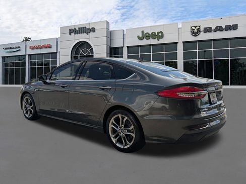 Used 2020 Ford Fusion SEL image 5