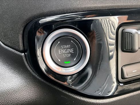 Used 2026 GMC Sierra 1500 Elevation w/ Elevation Select Package RWD image 31