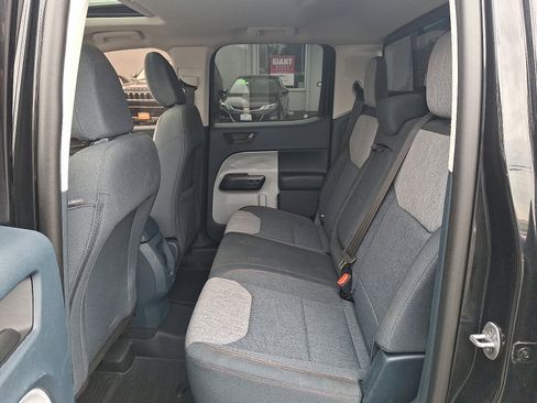 Used 2022 Ford Maverick XLT FWD image 11
