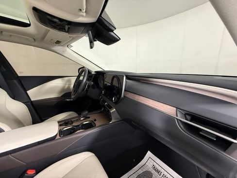 Used 2024 Lexus RX 350 w/ Accessory Package (Z1) AWD/4WD image 35