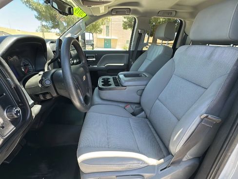 Used 2019 Chevrolet Silverado 2500 W/T w/ WT Convenience Package RWD image 10