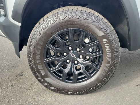 Used 2026 Chevrolet Colorado Trail Boss AWD/4WD image 26