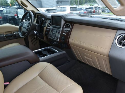 Used 2016 Ford F350 Lariat w/ Lariat Interior Package AWD/4WD image 13