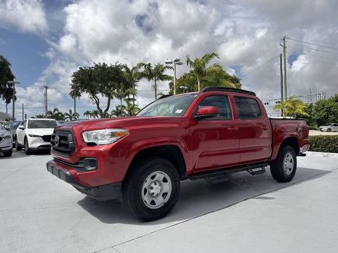 Used 2021 Toyota Tacoma SR AWD/4WD image 28