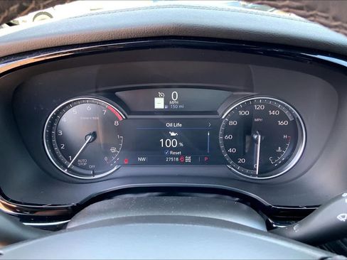 Used 2025 Cadillac XT6 Premium Luxury AWD/4WD image 25