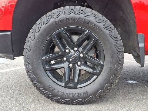 Certified 2024 Chevrolet Silverado 1500 LT Trail Boss AWD/4WD image 8