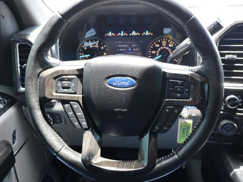 Used 2016 Ford F150 XLT w/ Equipment Group 302A Luxury AWD/4WD image 22