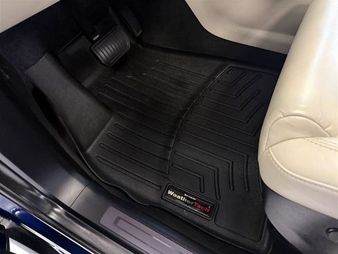 Used 2018 Tesla Model X 100D image 21