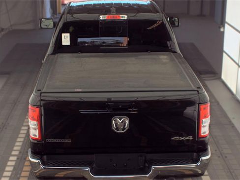 Used 2022 RAM 1500 Big Horn AWD/4WD image 4