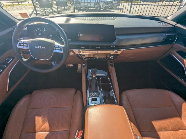 Certified 2024 Kia Telluride SX X-Line AWD/4WD image 16