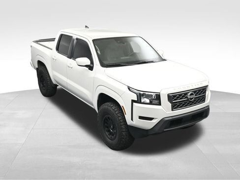 Used 2022 Nissan Frontier SV RWD image 23