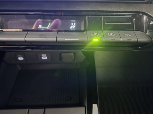 New 2026 Toyota Prius AWD image 27