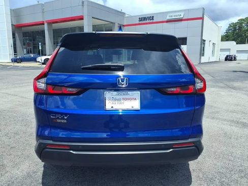 Used 2023 Honda CR-V EX-L image 2