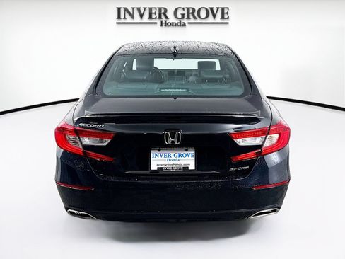 Used 2021 Honda Accord Sport image 6