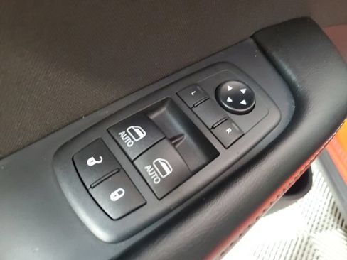Used 2020 Dodge Challenger R/T RWD image 13