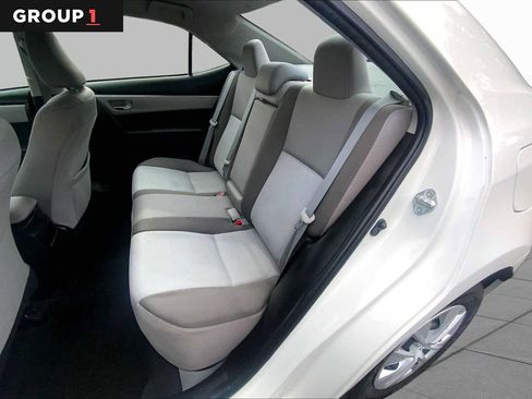 Certified 2018 Toyota Corolla LE FWD image 21