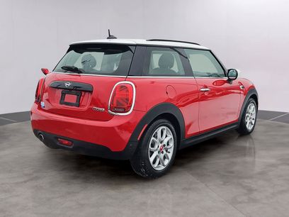 Used 2021 MINI Cooper 2-Door Hardtop w/ 6.5" Touchscreen Package