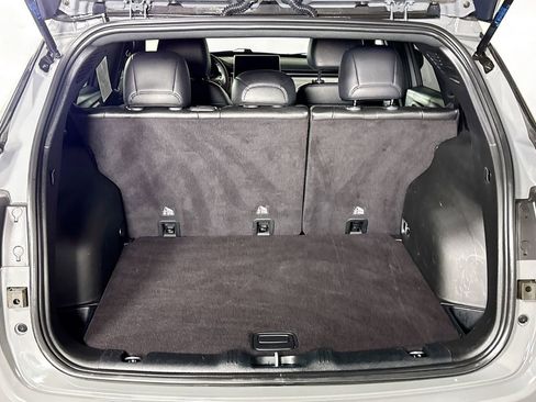 Used 2024 Jeep Compass Latitude w/ Altitude Special Edition image 20