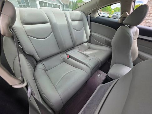Used 2009 INFINITI G37 x Coupe w/ Premium Pkg AWD/4WD image 16