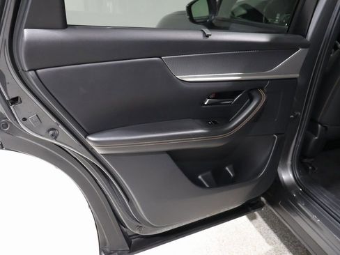 Used 2024 MAZDA CX-90 3.3 Turbo w/ Premium Package image 19