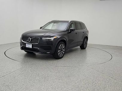Used 2021 Volvo XC90 T6 Momentum w/ Climate Package