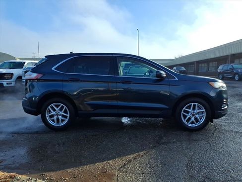 Used 2024 Ford Edge SEL w/ Convenience Package image 6