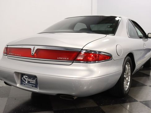 Used 1998 Lincoln Mark VIII image 12