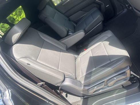 New 2026 Chevrolet Suburban LT w/ Comfort Package RWD image 51