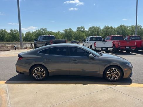 Used 2021 Hyundai Sonata SEL FWD image 6