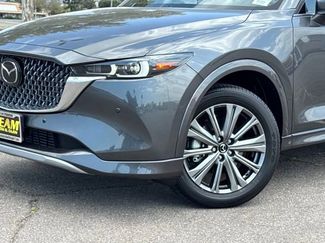 New 2025 MAZDA CX-5 Signature video 4