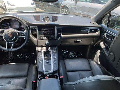 Used 2018 Porsche Macan S AWD/4WD image 14