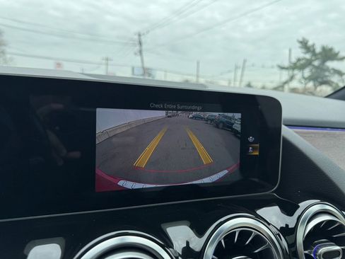 Used 2021 Mercedes-Benz GLA 250 GLA 250 4MATIC SUV image 59