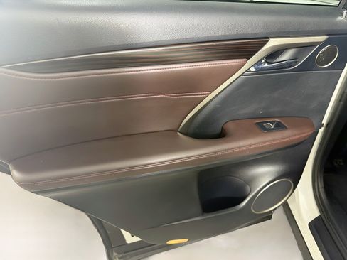 Used 2018 Lexus RX 350L FWD image 26