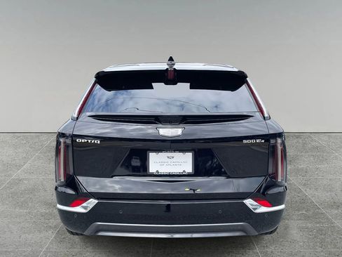 New 2026 Cadillac Optiq Luxury 1 w/ LPO, Floor Liner Package image 4