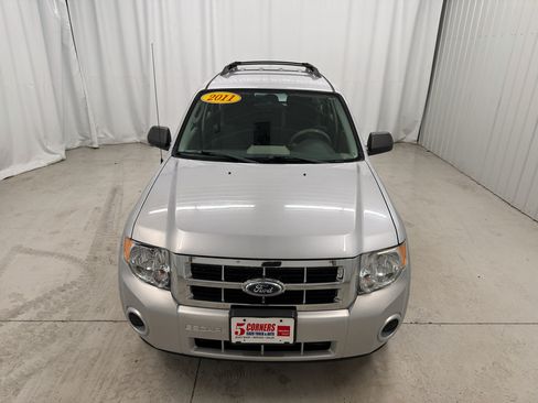 Used 2011 Ford Escape XLS w/ 102A Rapid Spec Order Code AWD/4WD image 2