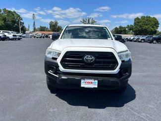 Used 2019 Toyota Tacoma SR video 2