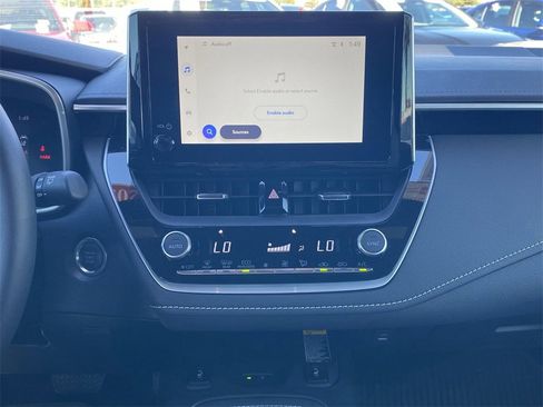 Certified 2025 Toyota Corolla XSE image 25