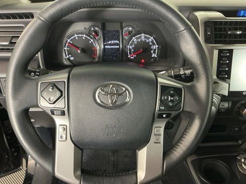 Used 2020 Toyota 4Runner SR5 Premium AWD/4WD image 16