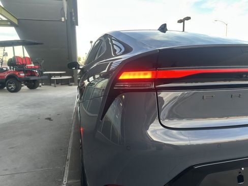 Used 2024 Toyota Prius XLE image 12