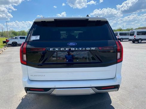 New 2026 Ford Expedition Platinum AWD/4WD image 6