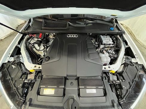 Used 2025 Audi Q7 2.0T Premium image 29