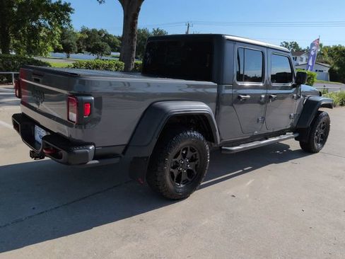 Used 2020 Jeep Gladiator Sport AWD/4WD image 4