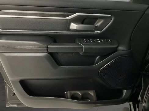 Used 2019 RAM 1500 Big Horn RWD image 9