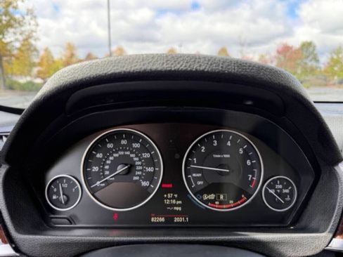 Used 2014 BMW 335i xDrive Sedan AWD/4WD image 24